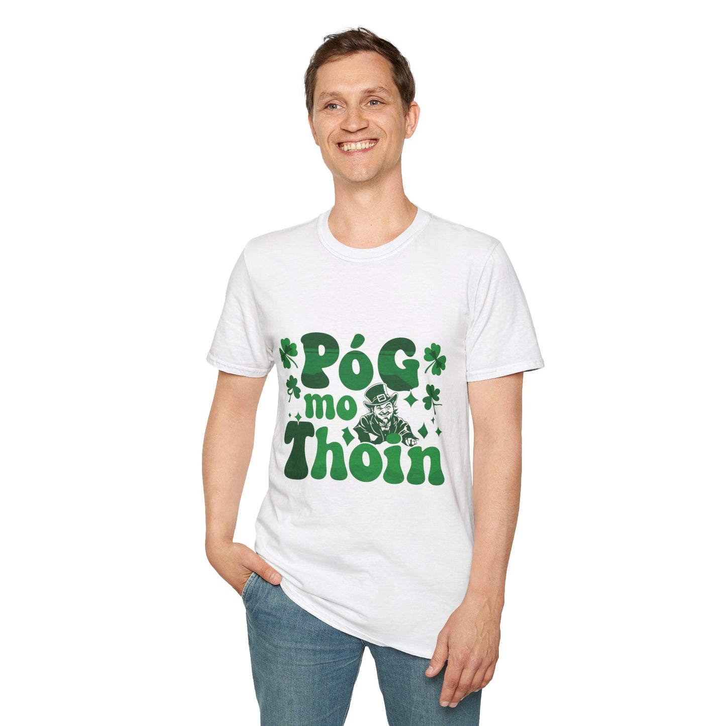 "Póg Mo Thóin" Funny St. Patrick's Day T-Shirt